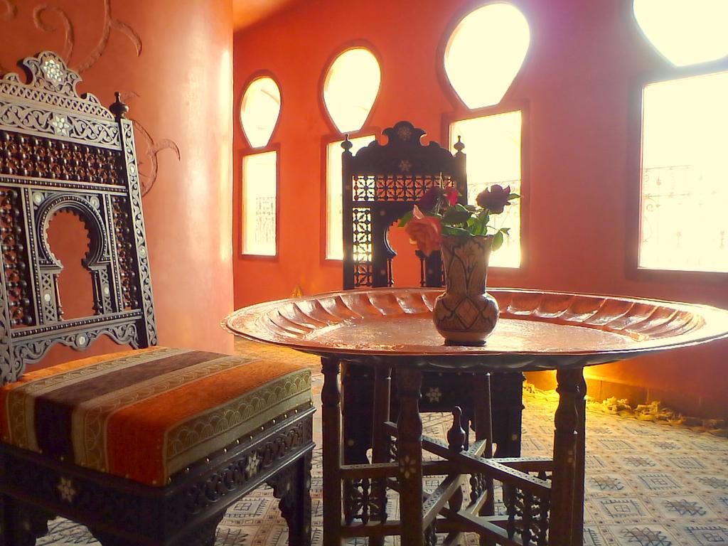 Riad Timadrouine Timatraouine Kültér fotó