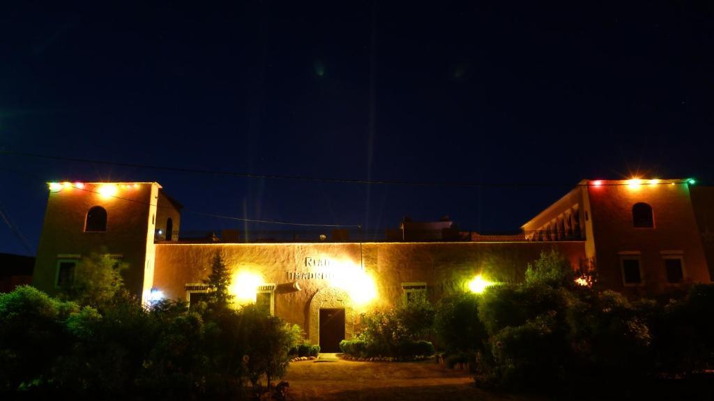Riad Timadrouine Timatraouine Kültér fotó