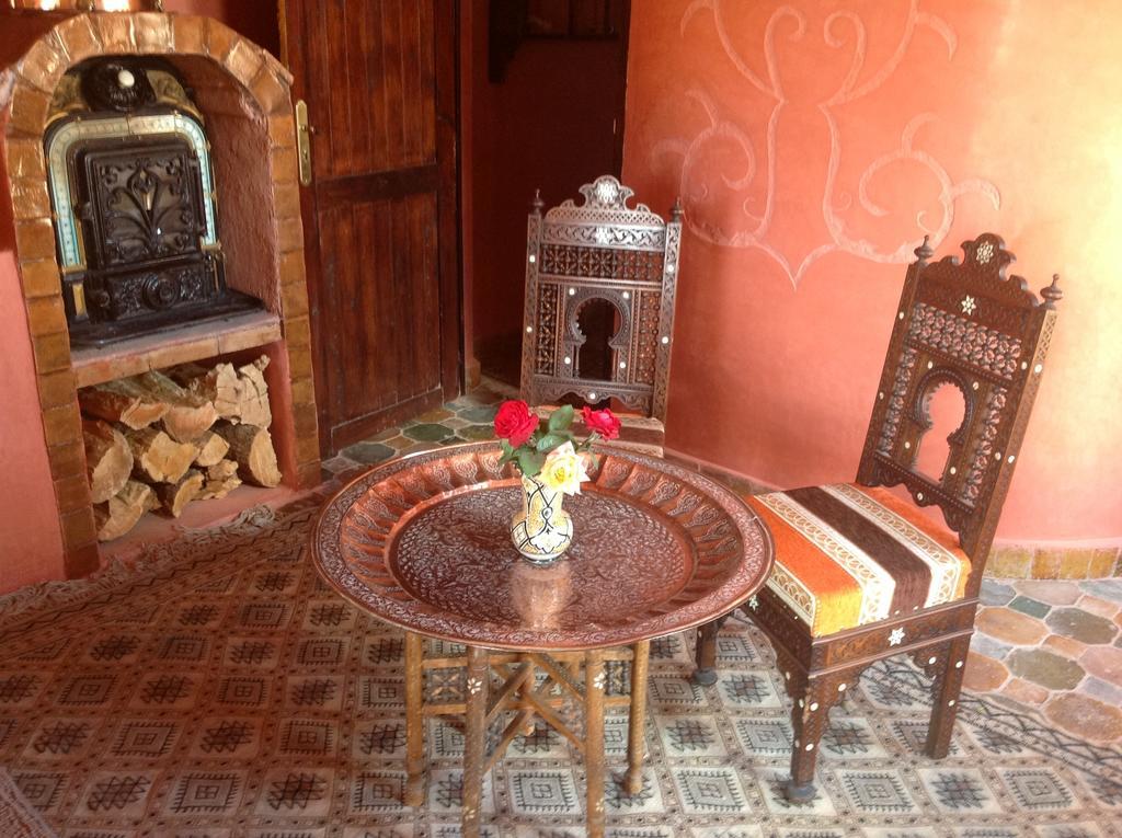 Riad Timadrouine Timatraouine Kültér fotó